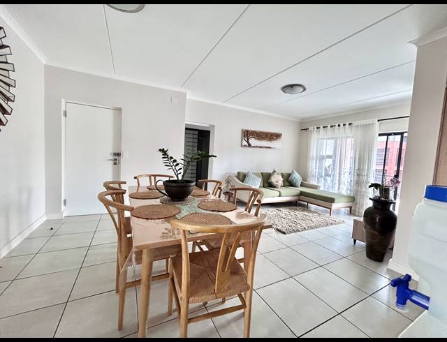 3 BEDROOM APARTMENT FOR SALE IN BALLITO CENTRAL